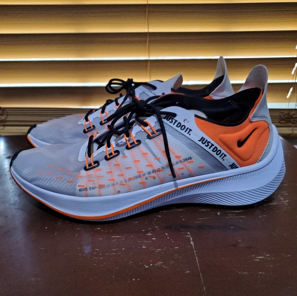Nike react EXP